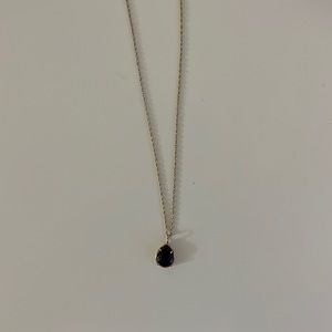 Kendra Scott necklace